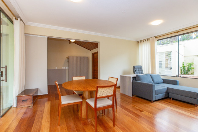 Imagem Casa com 3 Quartos à Venda, 220 m² em Moema - São Paulo Imagem Casa com 3 Quartos à Venda, 220 m² em Moema - São Paulo