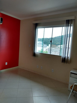 Imagem Casa com 4 Quartos à Venda, 230 m² em Pedra Branca - Palhoça Imagem Casa com 4 Quartos à Venda, 230 m² em Pedra Branca - Palhoça