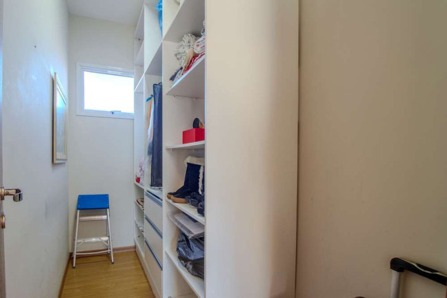 Imagem Casa com 4 Quartos à Venda, 260 m² em São João Do Rio Vermelho - Florianópolis Imagem Casa com 4 Quartos à Venda, 260 m² em São João Do Rio Vermelho - Florianópolis