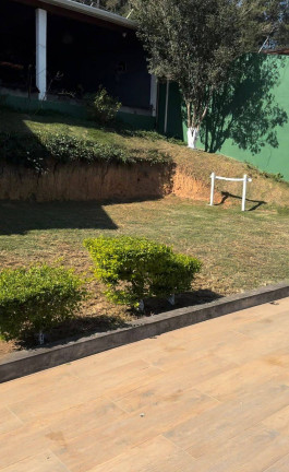 Imagem Casa com 3 Quartos à Venda, 1.000 m² em Mairiporã