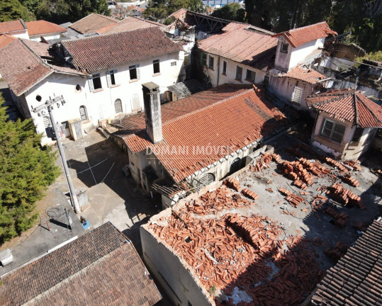 Imagem Imóvel com 146 Quartos à Venda, 11.500 m² em Região Da Abernéssia - Campos Do Jordão Imagem Imóvel com 146 Quartos à Venda, 11.500 m² em Região Da Abernéssia - Campos Do Jordão