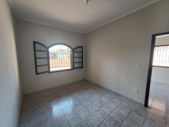 Imagem Casa com 3 Quartos à Venda, 260 m² em Itaóca - Mongaguá