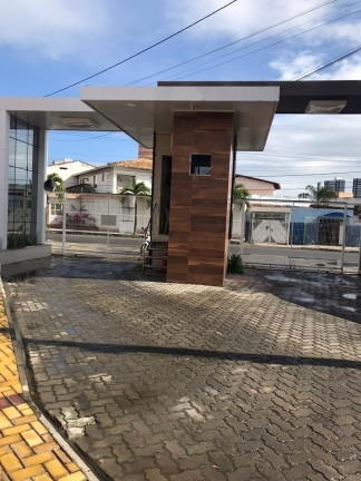 Imagem Casa com 5 Quartos à Venda, 206 m² em Feira De Santana Imagem Casa com 5 Quartos à Venda, 206 m² em Feira De Santana