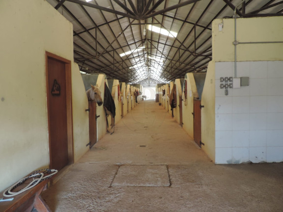 Imagem Fazenda à Venda, 800 m² em Parateí Do Meio - Jacareí Imagem Fazenda à Venda, 800 m² em Parateí Do Meio - Jacareí