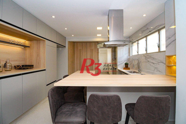 Imagem Apartamento com 3 Quartos à Venda, 214 m² em Boqueirão - Santos