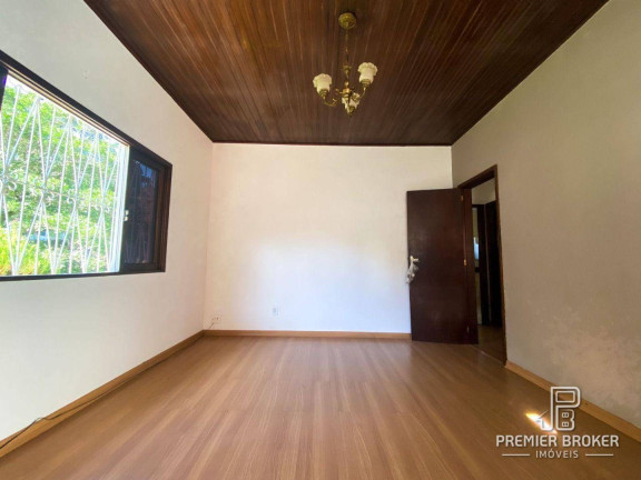 Imagem Casa com 3 Quartos à Venda, 88 m² em Barra Do Imbuí - Teresópolis