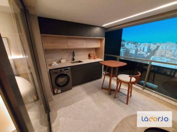Imagem Apartamento com 1 Quarto à Venda, 82 m² em Ipanema - Rio De Janeiro Imagem Apartamento com 1 Quarto à Venda, 82 m² em Ipanema - Rio De Janeiro
