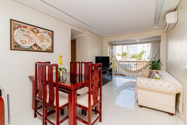 Imagem Apartamento com 2 Quartos à Venda, 68 m² em Passo Da Areia - Porto Alegre Imagem Apartamento com 2 Quartos à Venda, 68 m² em Passo Da Areia - Porto Alegre