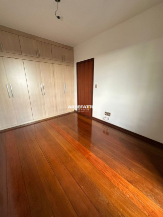 Imagem Cobertura com 5 Quartos à Venda, 412 m² em Centro - Franca