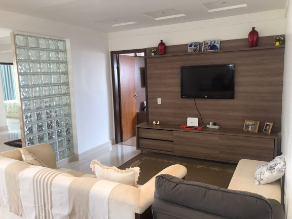 Imagem Casa com 3 Quartos à Venda, 667 m² em Vicente Pires - Brasília