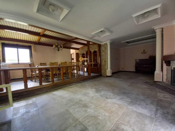 Imagem Casa com 5 Quartos à Venda, 212 m² em Alto - Teresópolis