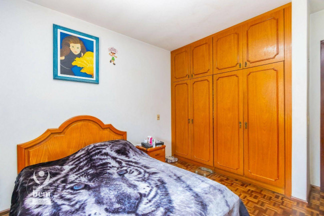 Imagem Casa com 4 Quartos à Venda, 377 m² em Capão Da Imbuia - Curitiba