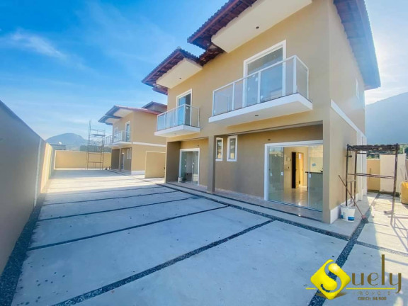 Sobrado com 2 Quartos à Venda, 66 m² em Itaipuaçu - Maricá