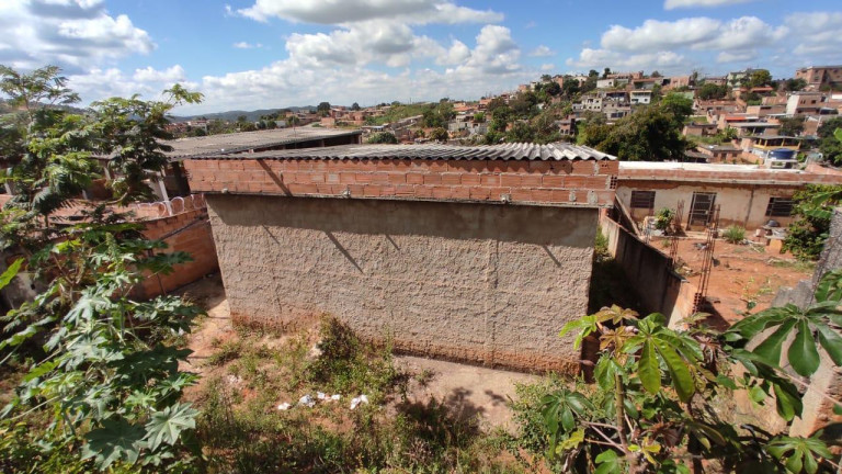 Imagem Casa com 2 Quartos à Venda, 50 m² em Rosaneves - Ribeirão Das Neves