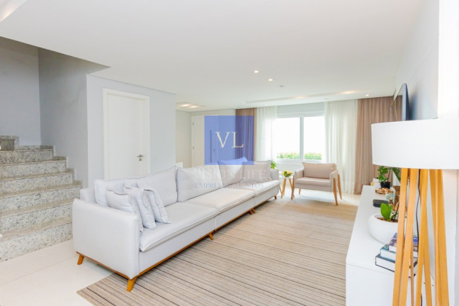 Imagem Casa com 4 Quartos à Venda, 278 m² em Santo Inácio - Curitiba