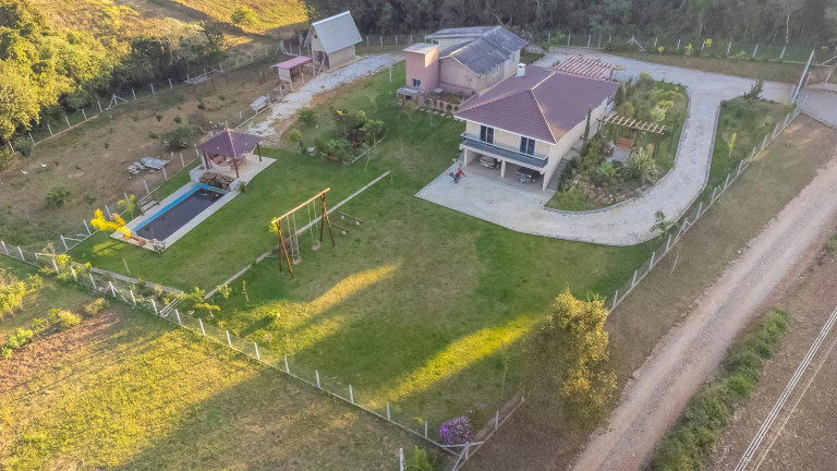Imagem Imóvel com 2 Quartos à Venda, 12.200 m² em Colônia Rodrigues - Campo Magro