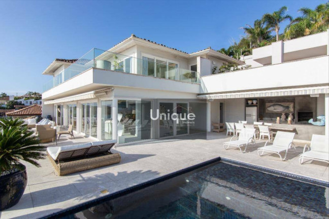 Imagem Casa com 5 Quartos para Temporada, 450 m² em Ferradura - Armação Dos Búzios Imagem Casa com 5 Quartos para Temporada, 450 m² em Ferradura - Armação Dos Búzios