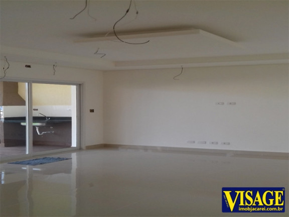 Imagem Sobrado com 3 Quartos à Venda, em Vila Branca - Jacareí Imagem Sobrado com 3 Quartos à Venda, em Vila Branca - Jacareí