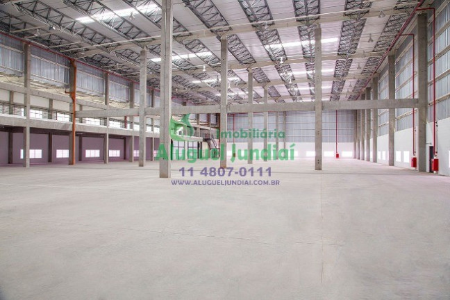 Galpão à Venda ou Temporada, 3.520 m² em éden - Sorocaba