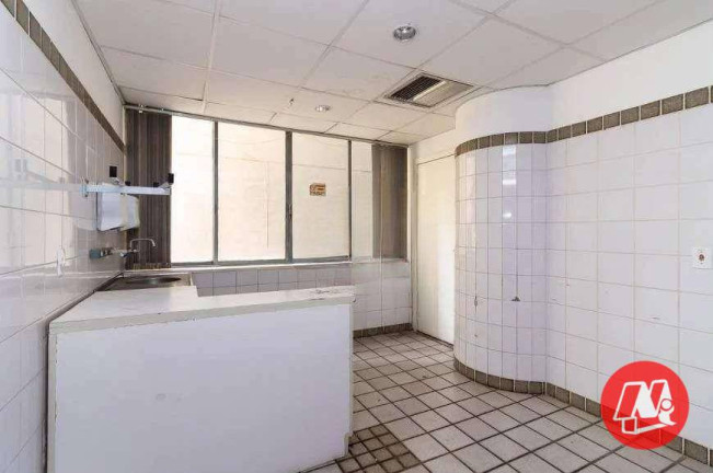 Imagem Sala Comercial à Venda ou Locação, 790 m² em Centro - Porto Alegre Imagem Sala Comercial à Venda ou Locação, 790 m² em Centro - Porto Alegre