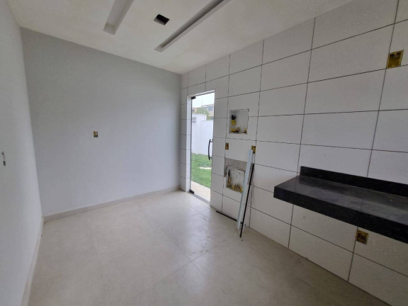 Imagem Casa com 3 Quartos à Venda, em Extensão Serramar - Rio Das Ostras Imagem Casa com 3 Quartos à Venda, em Extensão Serramar - Rio Das Ostras