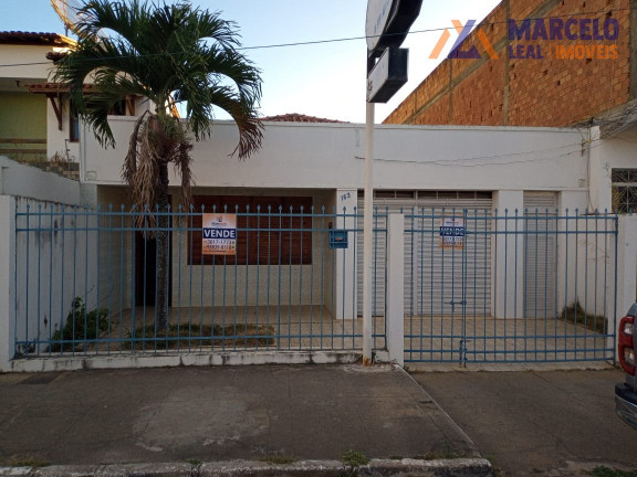 Imóvel com 6 Quartos à Venda, 361 m² em Centro - Vitória Da Conquista