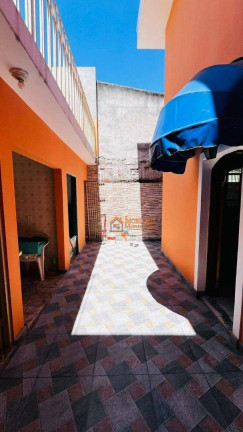 Imagem Sobrado com 3 Quartos à Venda, 179 m² em Jardim Santa Clara - Guarulhos Imagem Sobrado com 3 Quartos à Venda, 179 m² em Jardim Santa Clara - Guarulhos