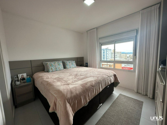Imagem Apartamento com 3 Quartos à Venda, 89 m² em Abraão - Florianópolis Imagem Apartamento com 3 Quartos à Venda, 89 m² em Abraão - Florianópolis