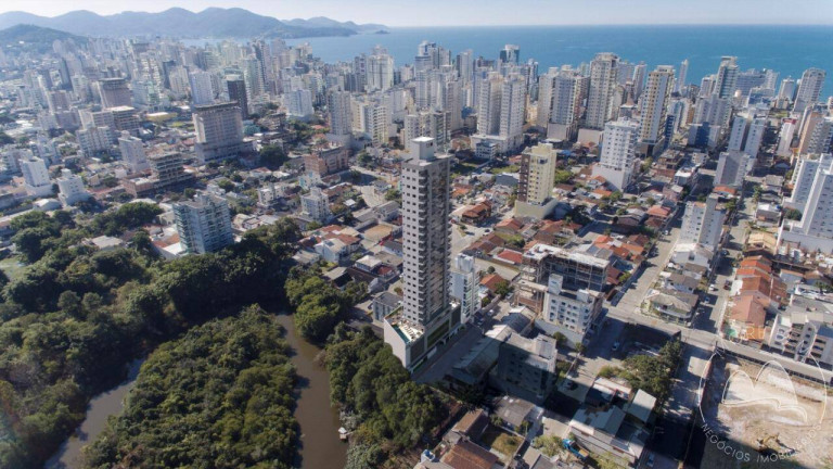Imagem Apartamento com 2 Quartos à Venda, 85 m² em Meia Praia - Itapema Imagem Apartamento com 2 Quartos à Venda, 85 m² em Meia Praia - Itapema