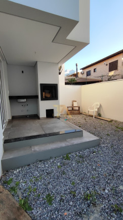 Imagem Imóvel com 3 Quartos à Venda, em Morrinhos - Garopaba Imagem Imóvel com 3 Quartos à Venda, em Morrinhos - Garopaba