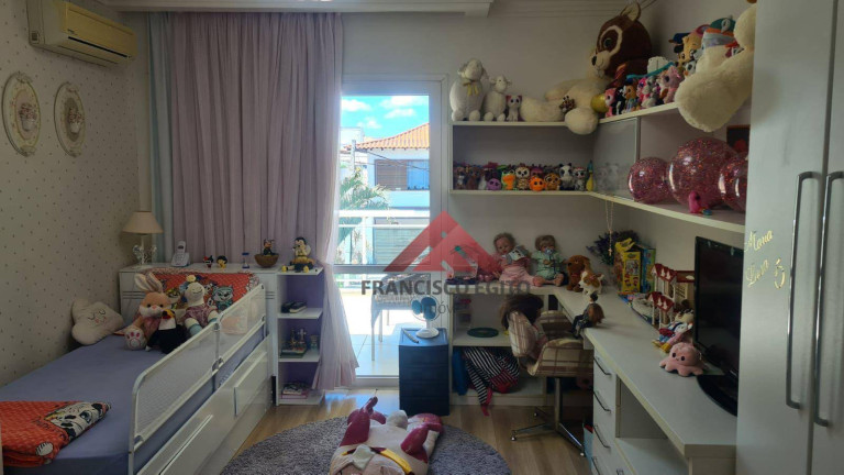Imagem Casa com 3 Quartos à Venda, 242 m² em Camboinhas - Niterói