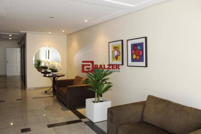 Imagem Cobertura com 3 Quartos à Venda, 303 m² em Trindade - Florianópolis