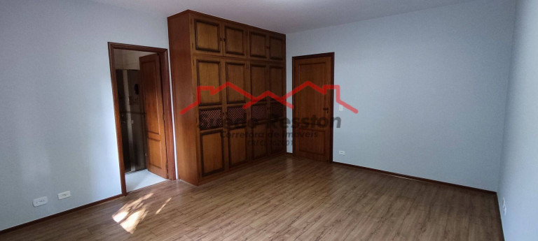 Imagem Casa com 4 Quartos para Alugar, 500 m² em Jardim Marajoara - São Paulo Imagem Casa com 4 Quartos para Alugar, 500 m² em Jardim Marajoara - São Paulo