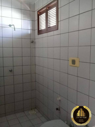 Imagem Casa com 3 Quartos à Venda, 375 m² em Sapiranga - Fortaleza Imagem Casa com 3 Quartos à Venda, 375 m² em Sapiranga - Fortaleza