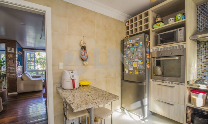 Imagem Imóvel com 3 Quartos à Venda, 201 m² em Chácara Das Pedras - Porto Alegre