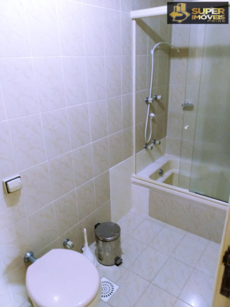 Imagem Apartamento com 4 Quartos para Alugar, 182 m² em Centro - Pelotas