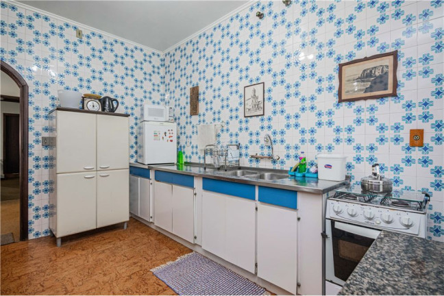 Imagem Casa com 5 Quartos à Venda, 400 m² em Petrópolis - Porto Alegre