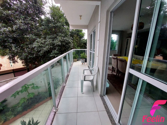 Imagem Casa com 3 Quartos à Venda, 360 m² em Rio Tavares - Florianópolis Imagem Casa com 3 Quartos à Venda, 360 m² em Rio Tavares - Florianópolis