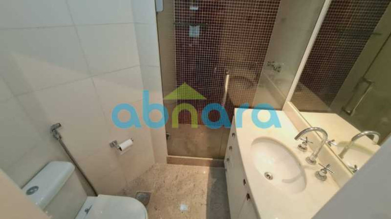 Imagem Apartamento com 3 Quartos à Venda, 205 m² em Leblon - Rio De Janeiro Imagem Apartamento com 3 Quartos à Venda, 205 m² em Leblon - Rio De Janeiro