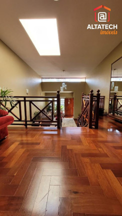 Imagem Casa com 3 Quartos à Venda, 210 m² em Jardim Centenário - Poços De Caldas