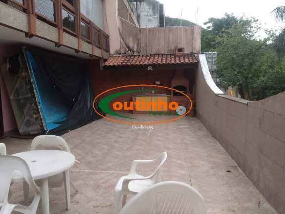 Imagem Apartamento com 4 Quartos à Venda, 260 m² em Tijuca - Rio De Janeiro Imagem Apartamento com 4 Quartos à Venda, 260 m² em Tijuca - Rio De Janeiro