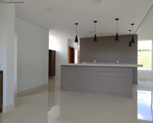 Imagem Casa com 3 Quartos à Venda, 1.000 m² em Residencial Village Ipanema I - Araçoiaba Da Serra Imagem Casa com 3 Quartos à Venda, 1.000 m² em Residencial Village Ipanema I - Araçoiaba Da Serra