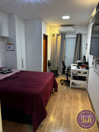 Imagem Sobrado com 3 Quartos à Venda, 210 m² em Vila Guilhermina - São Paulo