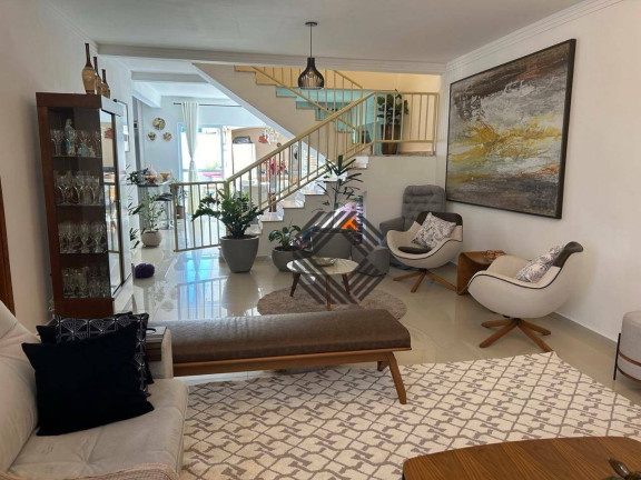 Sobrado com 3 Quartos à Venda, 290 m² em Condomínio Granja Deolinda - Sorocaba