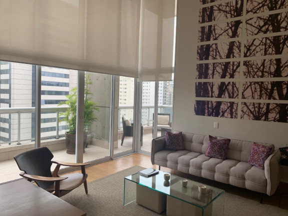 Apartamento com 2 Quartos para Alugar, 134 m² em Vila Nova Conceição - São Paulo