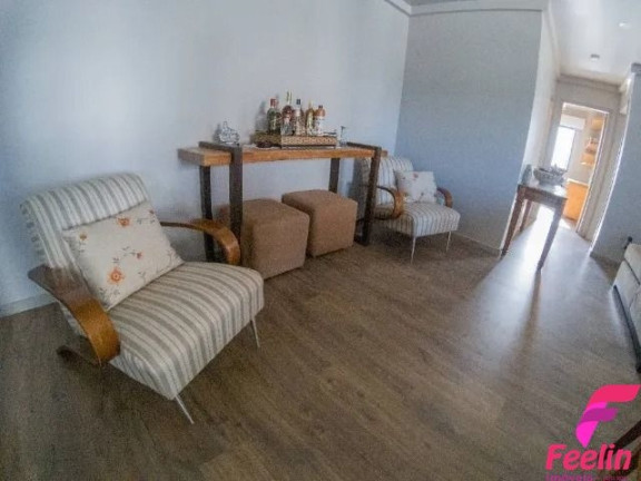 Imagem Apartamento com 2 Quartos à Venda, 78 m² em Agronômica - Florianópolis