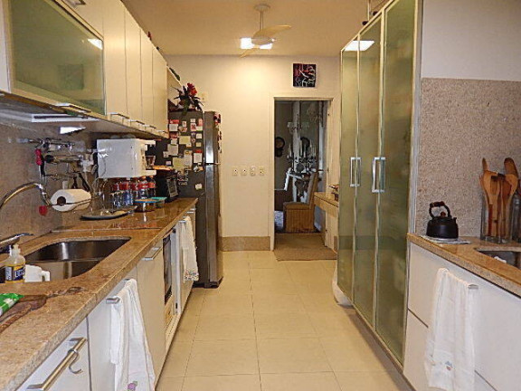 Imagem Apartamento com 3 Quartos à Venda, 248 m² em Flamengo - Rio De Janeiro Imagem Apartamento com 3 Quartos à Venda, 248 m² em Flamengo - Rio De Janeiro