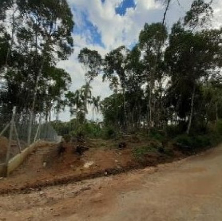 Terreno à Venda, 1.772 m² em Caputera - Cotia - Cotia