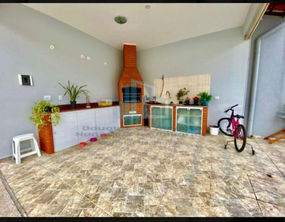 Imagem Casa com 3 Quartos à Venda, 188 m² em Flórida - Praia Grande Imagem Casa com 3 Quartos à Venda, 188 m² em Flórida - Praia Grande
