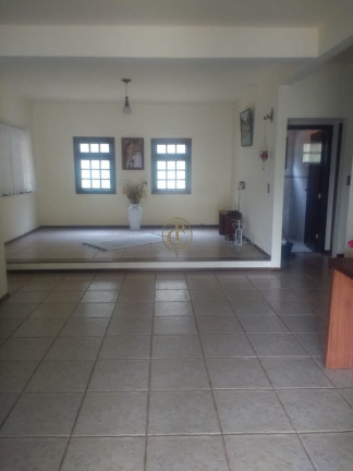 Imagem Chácara com 6 Quartos à Venda, 400 m² em Centro - Paraibuna Imagem Chácara com 6 Quartos à Venda, 400 m² em Centro - Paraibuna